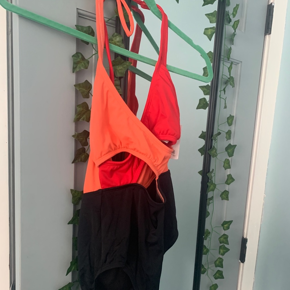 Eco beach bathing suit size s